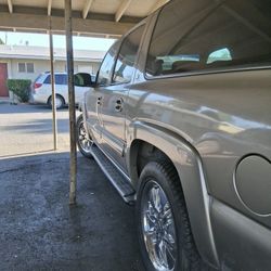 2001 Chevy Suburban 