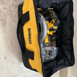 New. DeWalt DCS 573 Saw And 1/2 In Hammer Drill