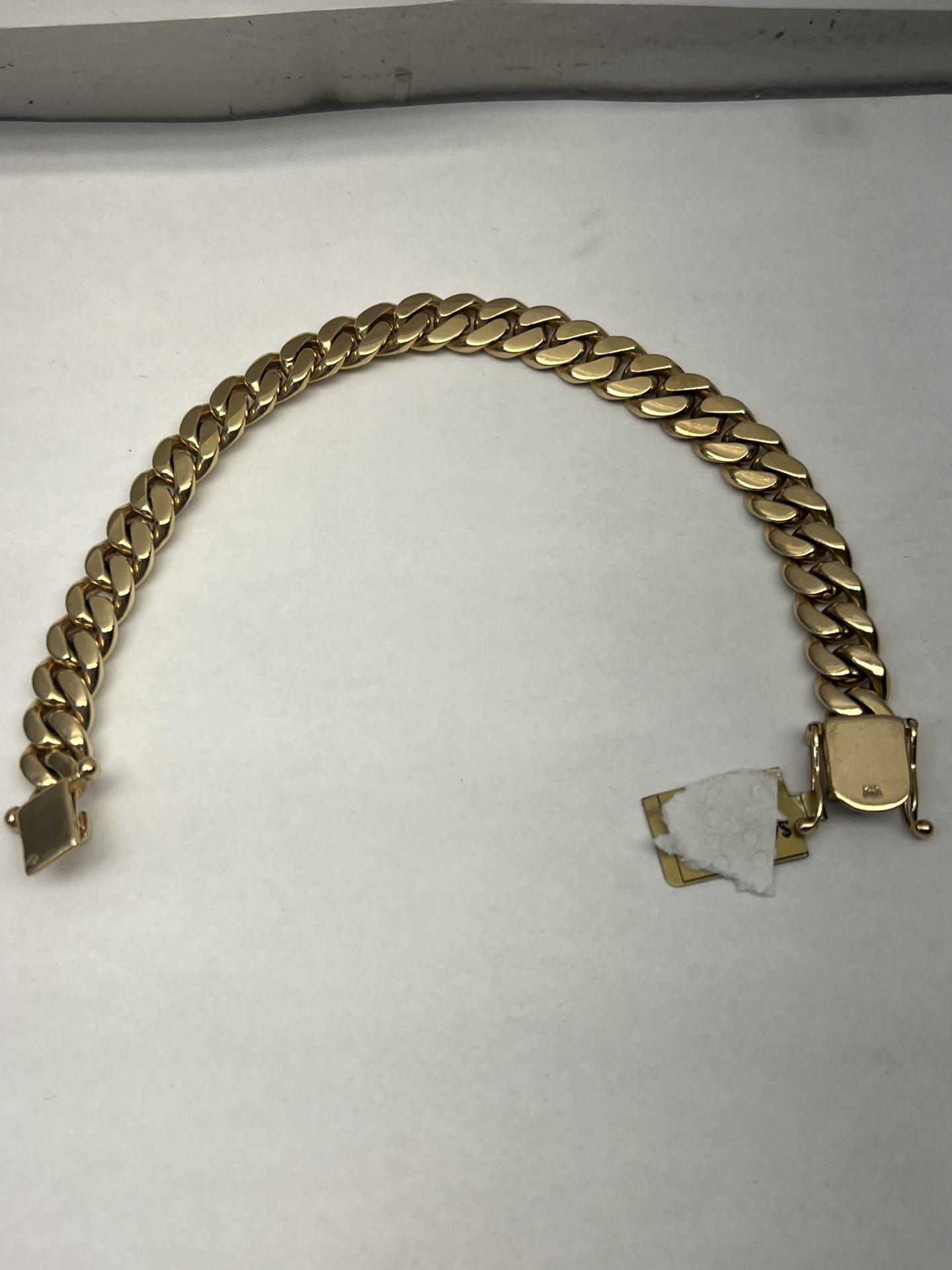 Gold 14 Bracelet 9 Inch