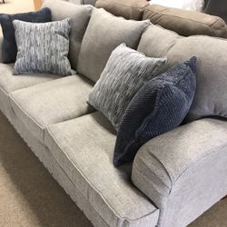 Stunning Luxury Couch And Love Seat 