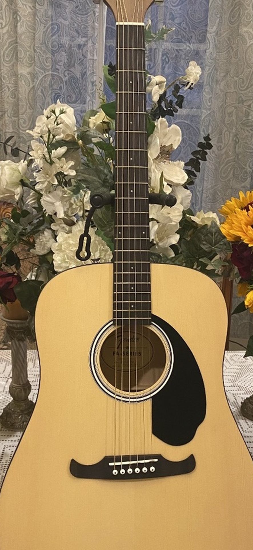 natural fender acoustic guitar with soft case