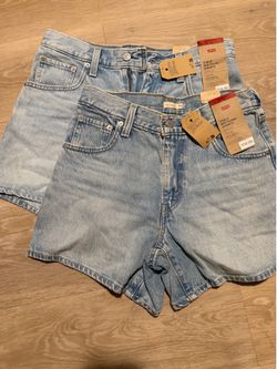 Woman’s Levi’s shorts