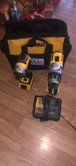 Dewalt drills kit