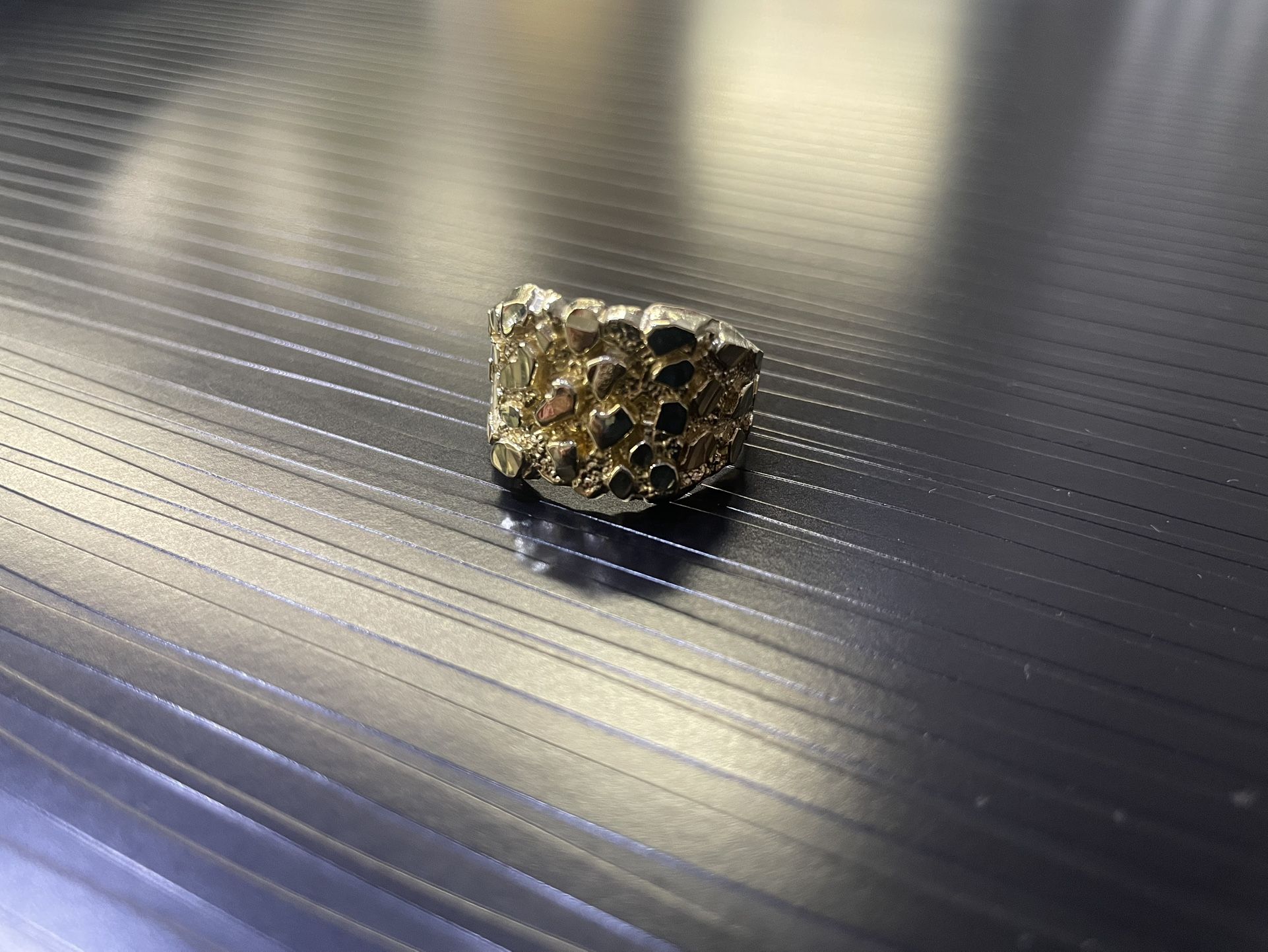 10K Nugget Ring 🥶