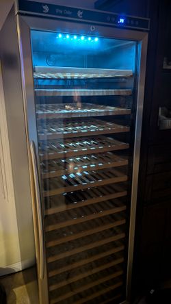Avanti 160 bottle wine cooler