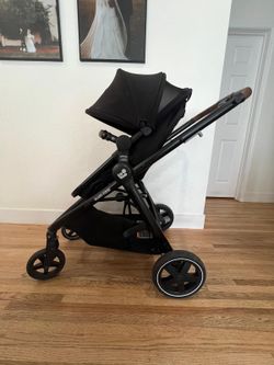 Used Maxi-Cosi Zelia in great condition