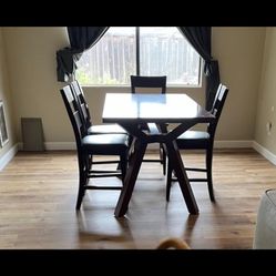Counter height table & 4 Chairs