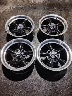 Wheels Chevy bolt pattern 5 on 5