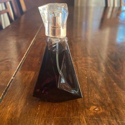 Kim Kardashian Perfume