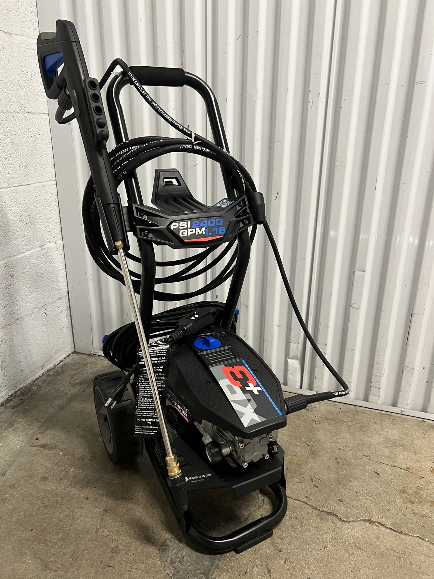 Pressure Washer 2400 Psi