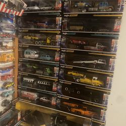 Hot Wheels / Maisto choose one