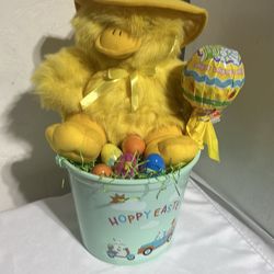Yellow Easter duck basket