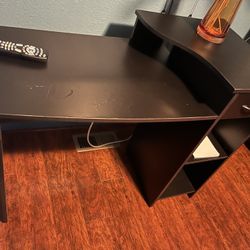 Fantastic Sale - Home Office/Study Desk & Executive Chair 