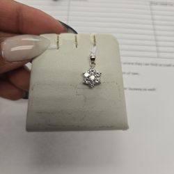 Flower Diamond Pendant