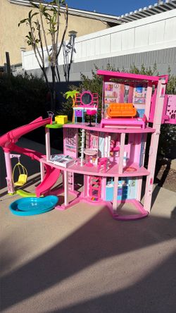 Barbie Dreamhouse