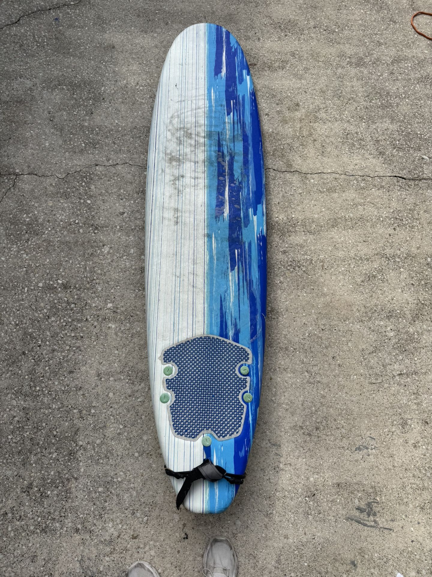 Surfboard (negotiable)