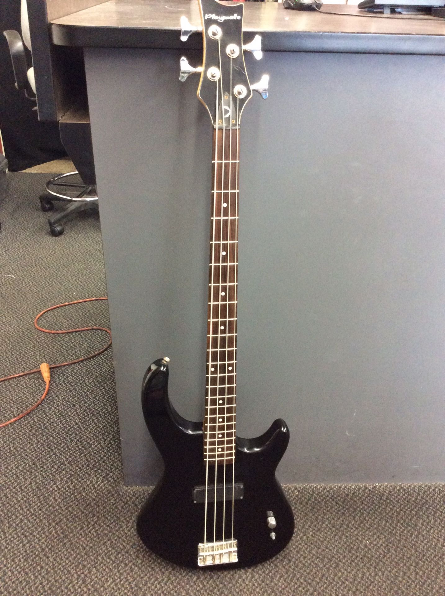 Dean Playmate 4 String Bass Guitar for Sale in Fullerton CA OfferUp
