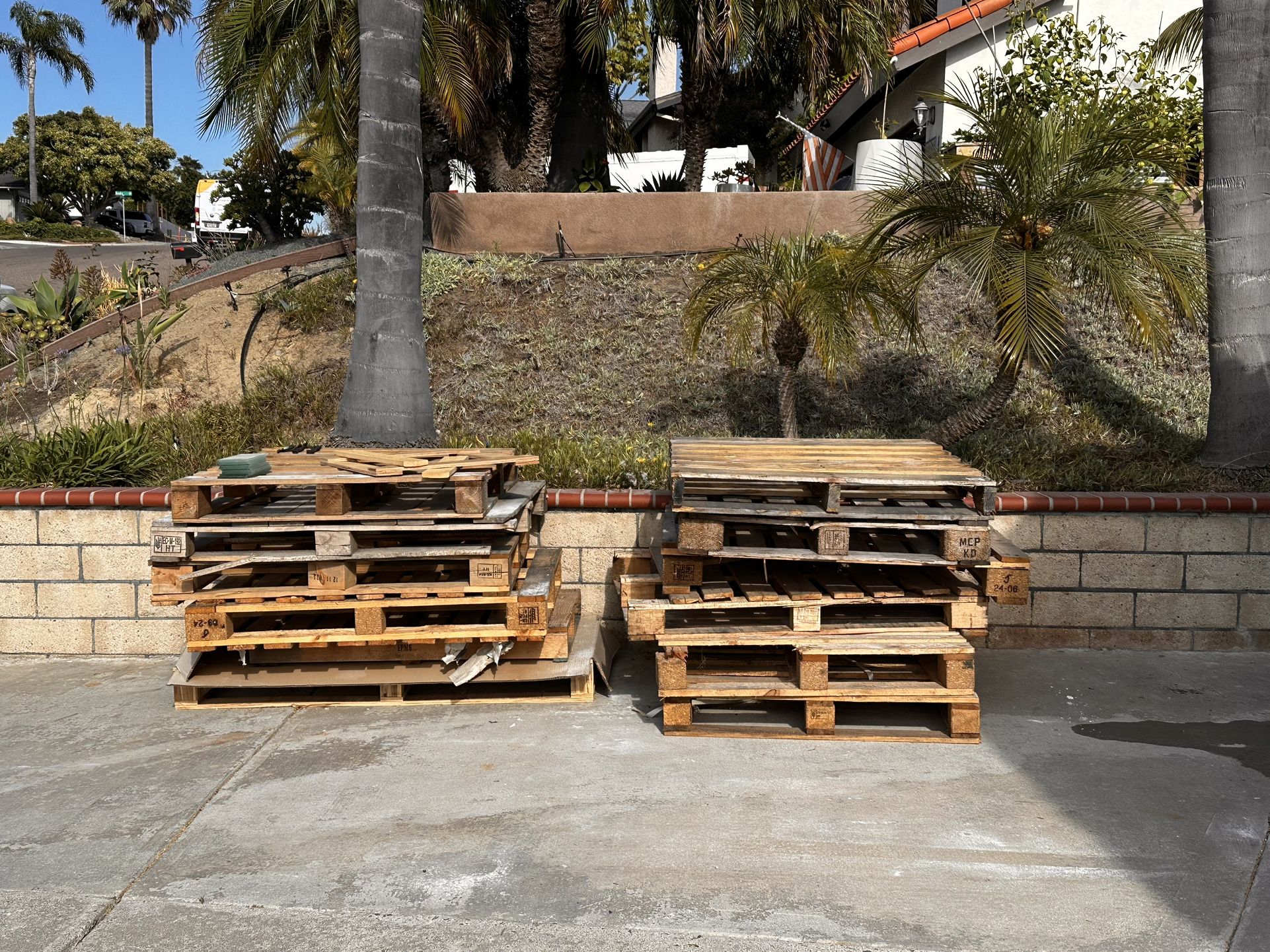 Crates