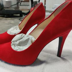 Jessica Simpson Pumps