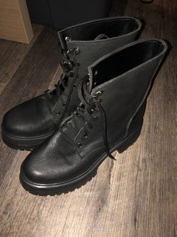 Boots Size 38