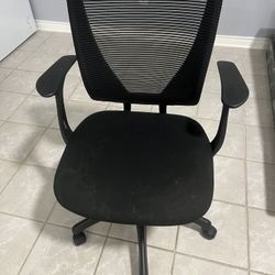 Adjustable Black Office Chair