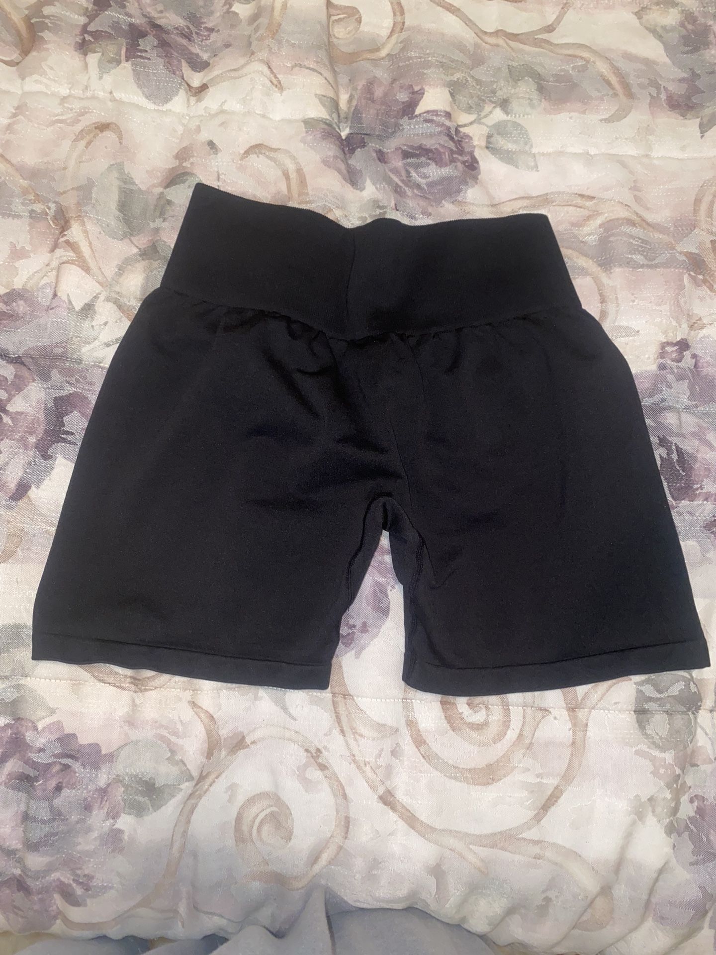 Pcheebum Shorts