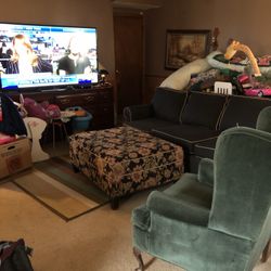 sectional With Huge ottoman