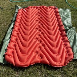 Klymit Double V Insulated Sleeping Pad W/ Bed Sheet