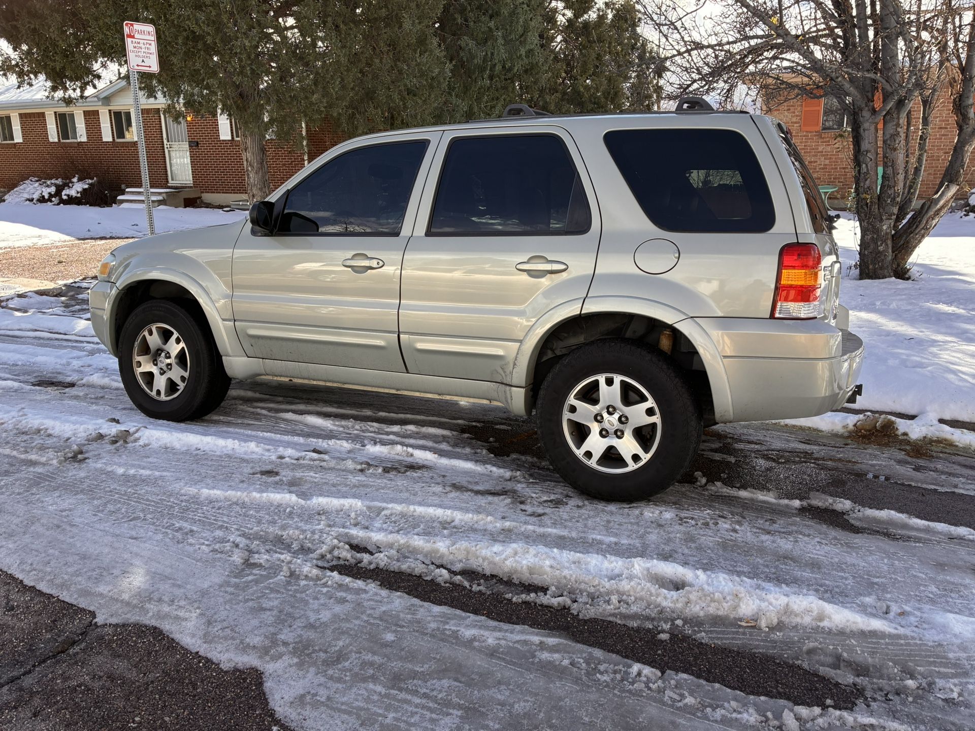 2005 Ford Escape