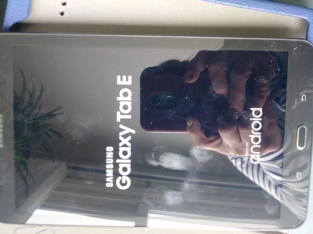 Galaxy tab e
