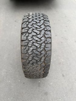 (1) 35x12.50R17 BFGoodrich All Terrain T/A KO2