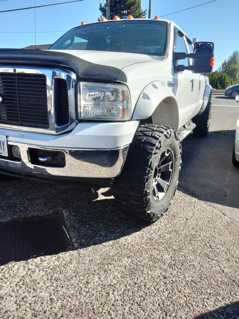 2006 Ford F-350 Super Duty Super Cab