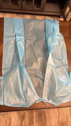 Uline Isolation Gowns