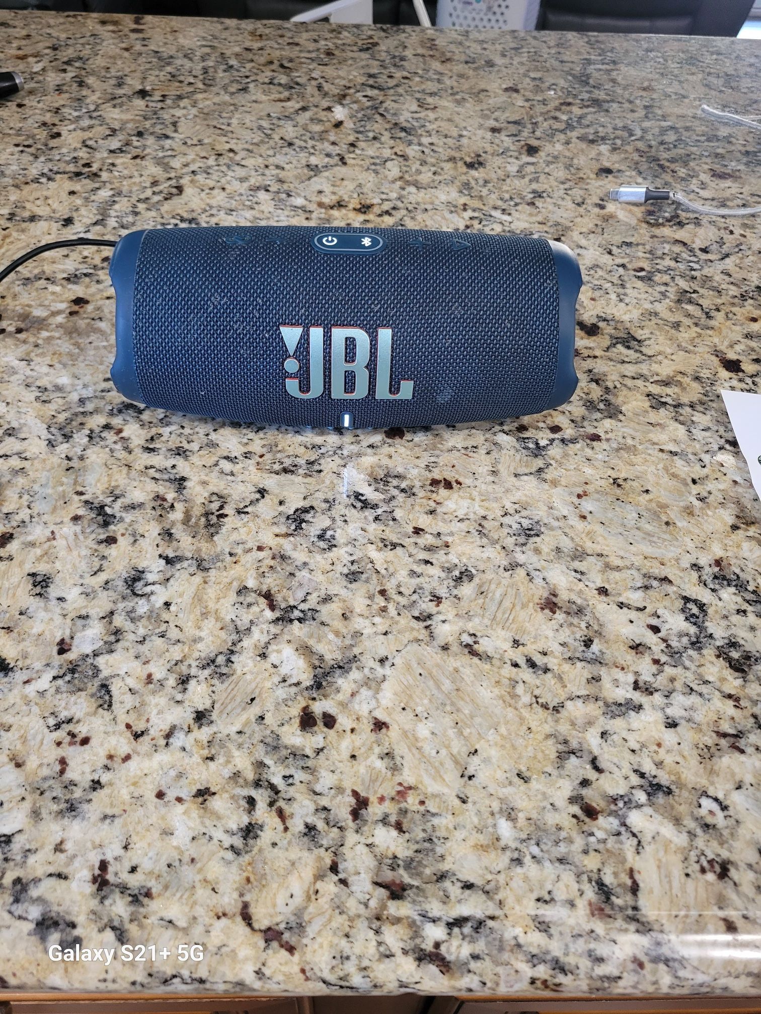 JBL Charge 5