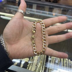 14k Cuban Bracelet 14.5g $1436