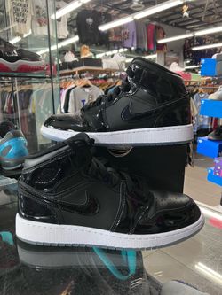 Women’s Air Jordan 1 Mid SE Space Jam