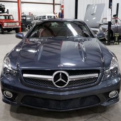 2011 Mercedes-Benz SL 550
