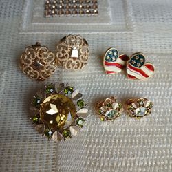 Avon, Vintage Jewerly Brooch and Earrings 