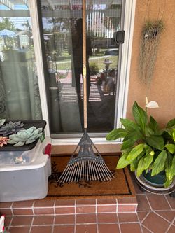 Garden.  Rake