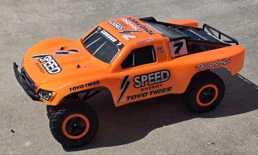 TRAXXAS Slash VXL 2WD Robby Gordon Edition Stadium Truck