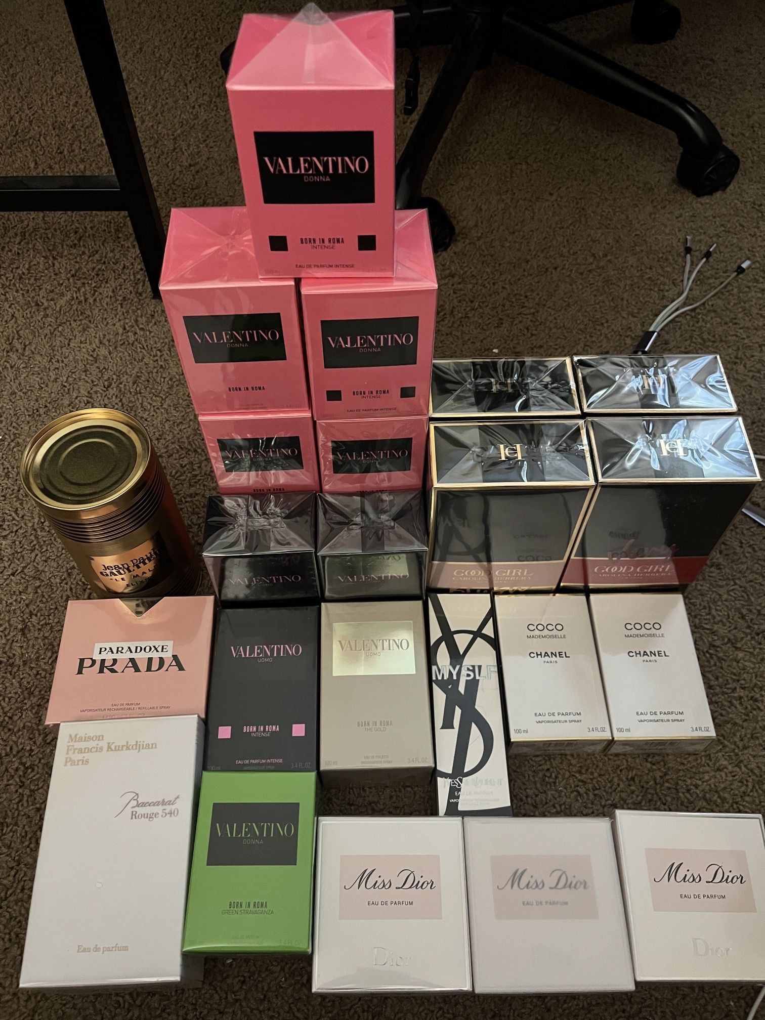 Premium Men’s And Women’s Colognes And Perfumes