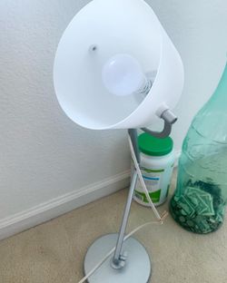 IKEA WHITE GREY DESK LAMP W LED LIGHT