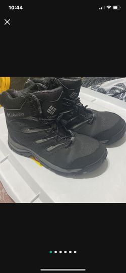 Mens Columbia Boots Size 8