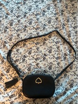 KATE SPADE NY KOURTNEY BLACK LEATHER CAMERA CROSSBODY BAG