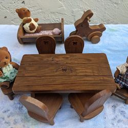 Teddy Bear Story/Bears and Furniture