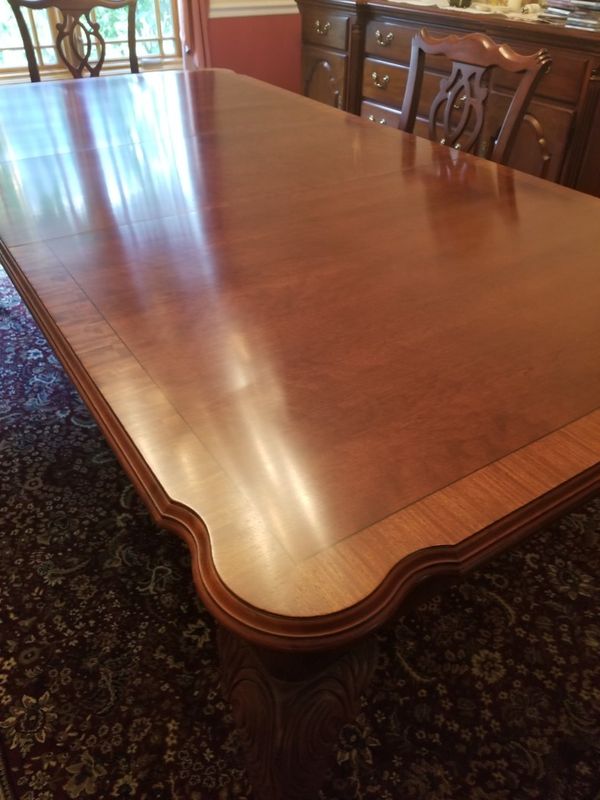 Knob Creek Queen Anne Banded Cherry Dining Room Table With 6 Chairs 2 Leaf And Custom Protective Padding For In Cranford Nj Offerup