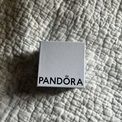 Pandora Ring