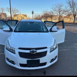 2012 Chevy Cruz LT SEDAN 