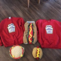 Family + Dogs Costume Heinz Ketchup & Hot Dogs & Burger 