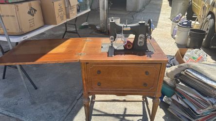 vintage White Rotary sewing machine